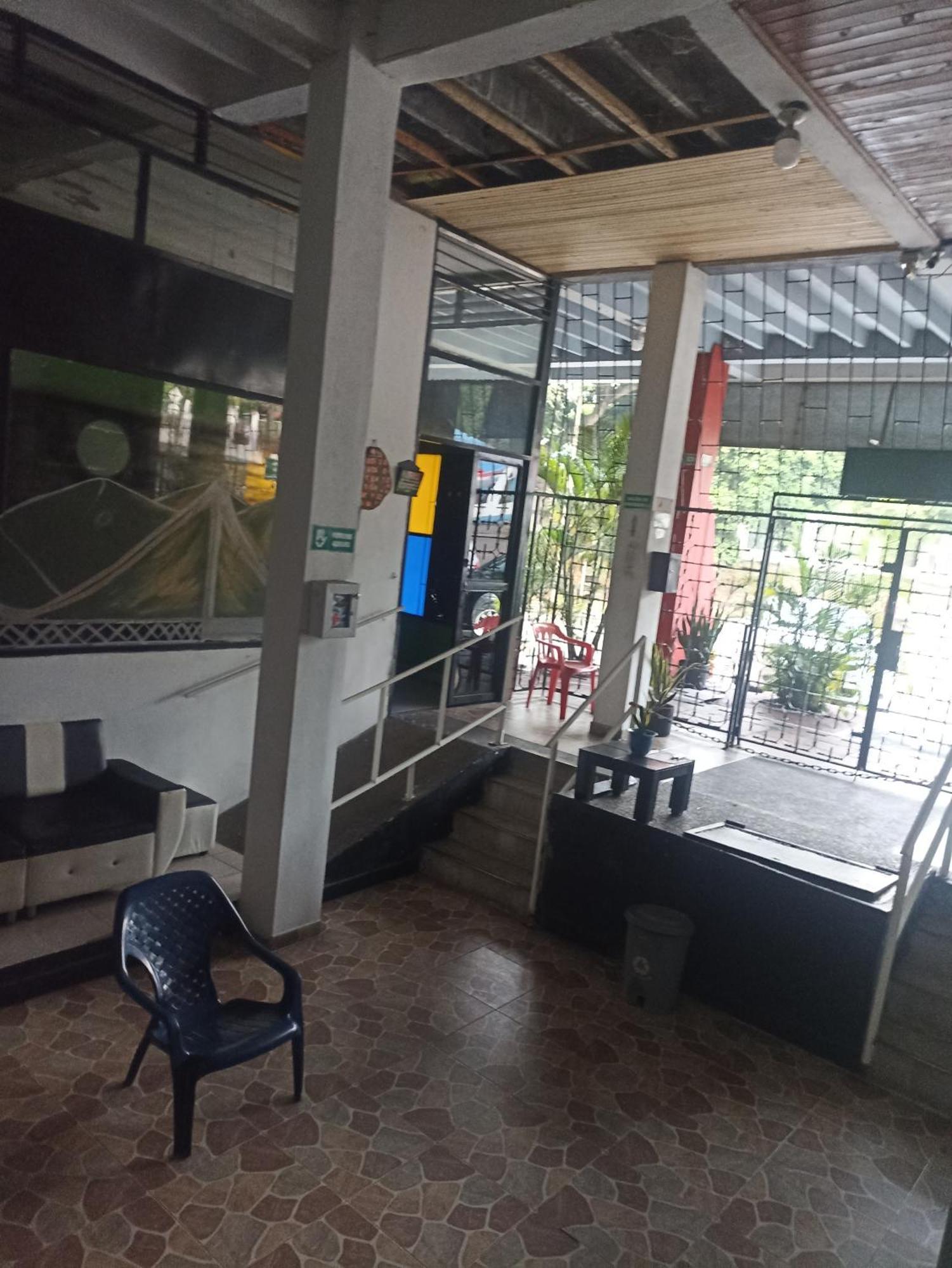 Hotel Los Toboganes Honda  Exterior photo
